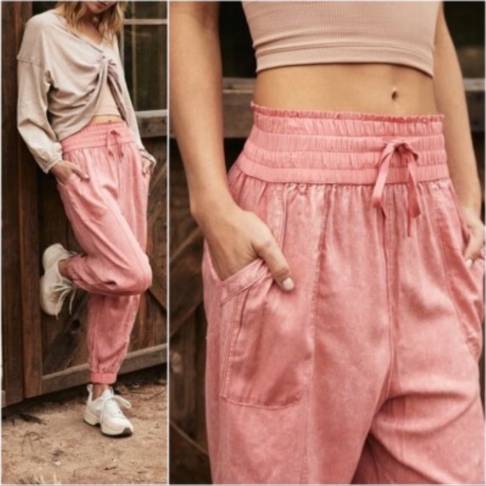 FP Movement Pink Cropped Joggers